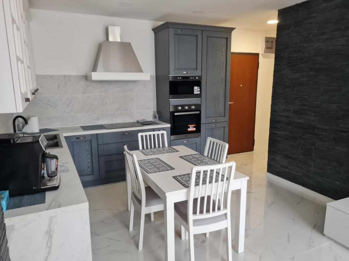 Apartament Marina Julia Eksteriør bilde